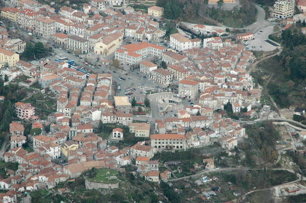 Melfi - Veduta aerea Lagonegro - Veduta aerea